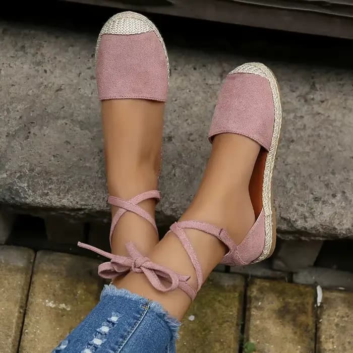 Sandales de créateur pour femmes en été mode bout rond chaussures plates décontractées cheville à lacets rotin tissé