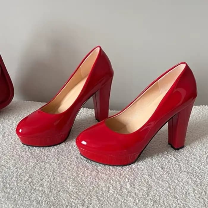 Chaussures à talons hauts pour femmes