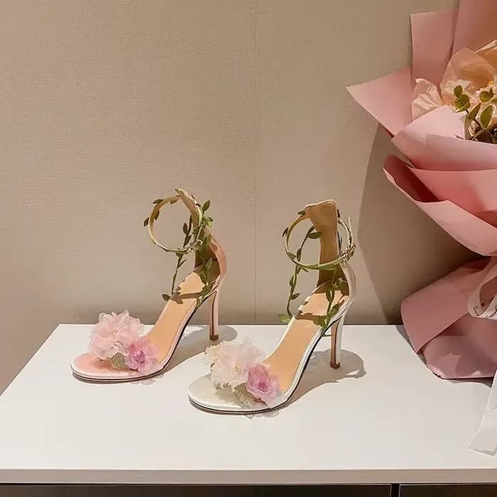 Chaussures de mariage à talons hauts en mousseline de soie rose pour femmes