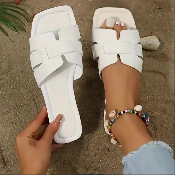 Sandales glissantes chics pour femmes