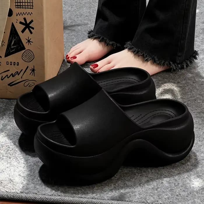 Sandales compensées épaisses tendance pour femme