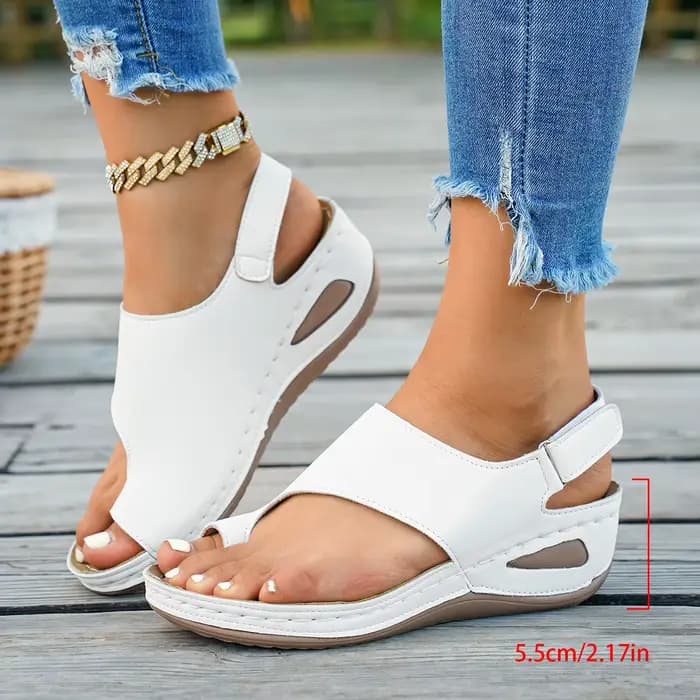 Sandales compensées confortables pour femmes