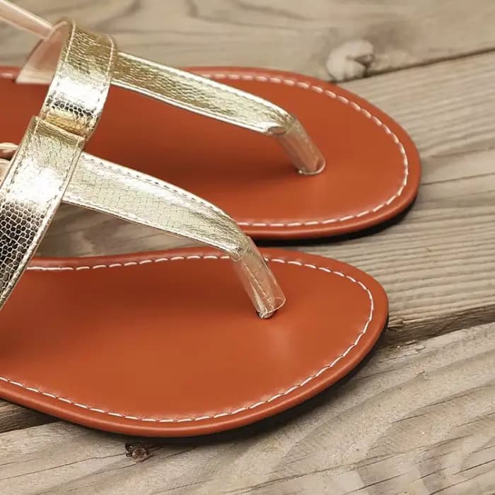 Sandales plates à lanière en T pour femme, avec boucle réglable à la cheville, semelle antidérapante, pour l'été, la plage, le quotidien, décontractées, à bout ouvert