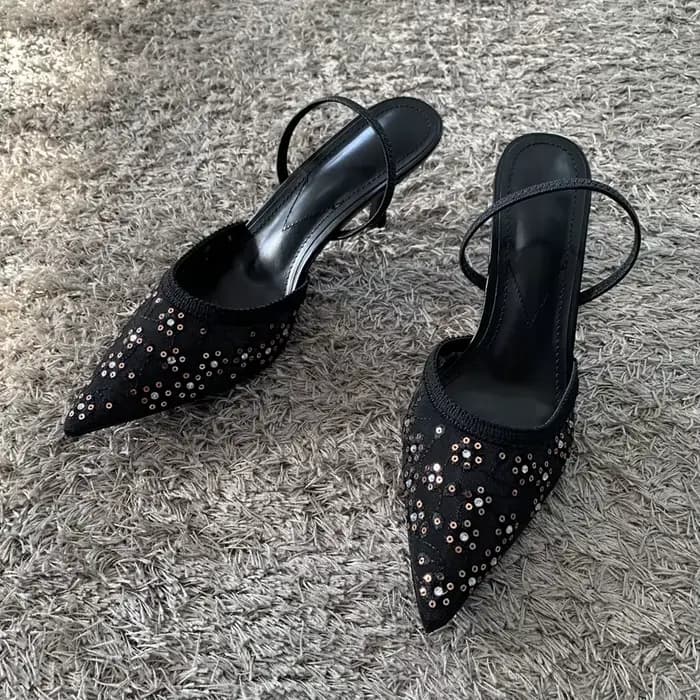 Escarpins de luxe pour femme avec détails en sequins et cristaux