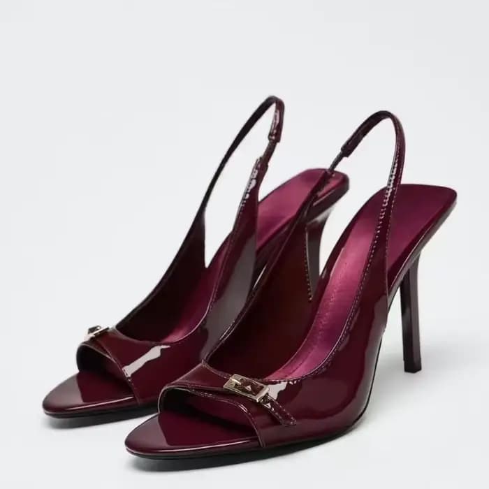 Luxe rouge en cuir verni talons hauts femmes boucle en métal conception Sexy bout ouvert dos nu concepteur sandale pour dames Sandalias Mujer