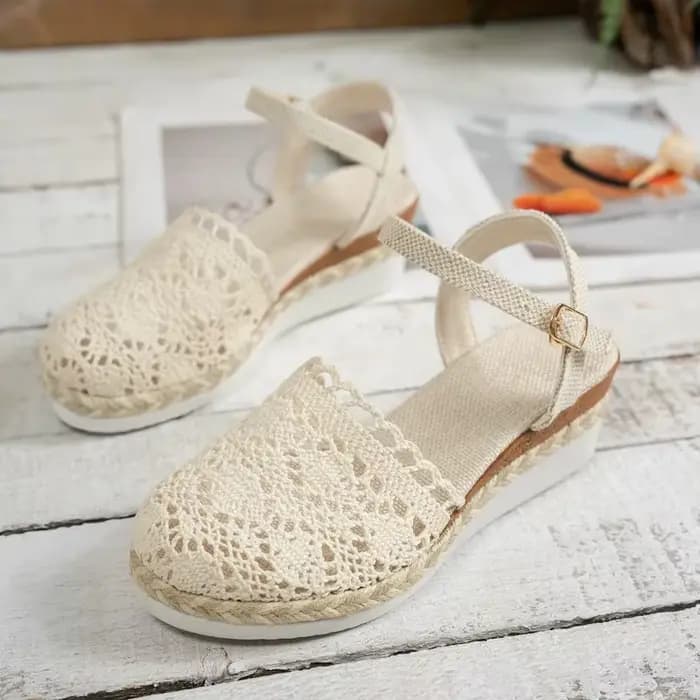 Sandales d'été confortables pour femmes, chaussures à plateforme en maille respirante, décontractées, à la mode, pour la plage, nouvelle collection 2025