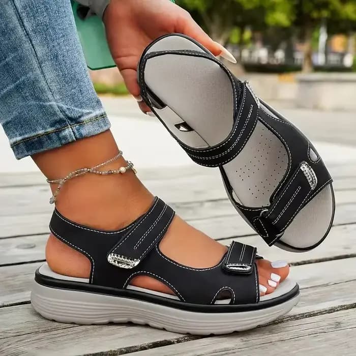 Sandales d'été à la mode