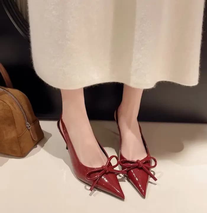 Sandales à talons hauts à bout pointu pour femmes