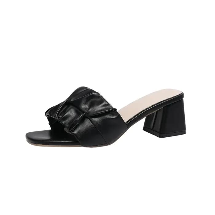 Mules tendance noires et blanches plissées à talon épais mi-haut pour femme – Élégantes pour les rendez-vous et les soirées – Sandales à enfiler pour femme