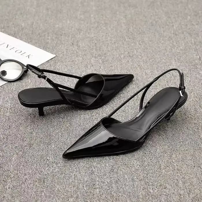 Femmes noires bout pointu talons chaussures sandales 2025 robe fête mode été pantoufles nouveau marche tongs pompes diapositives