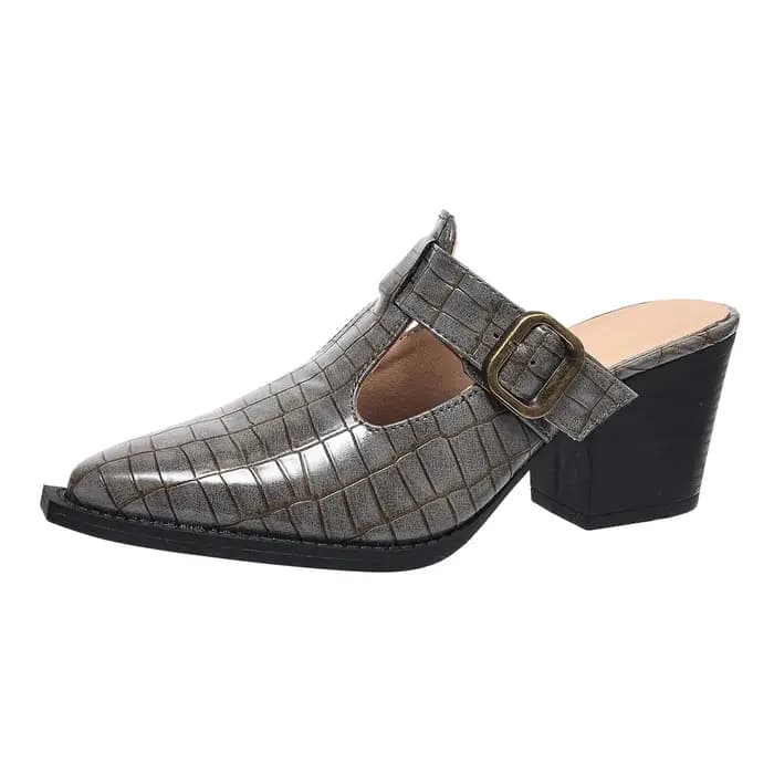 Chaussures de créateur à bout pointu pour femmes