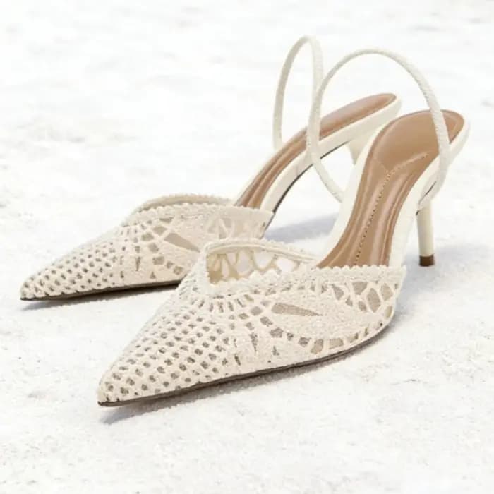 Sandales de marque en maille ajourée beige pour femme