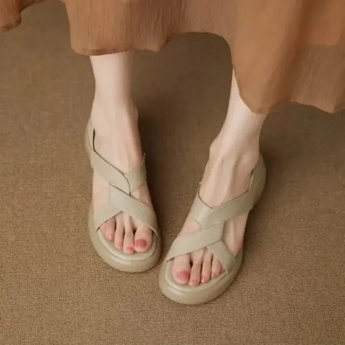 Sandales à plateforme à brides croisées pour femmes