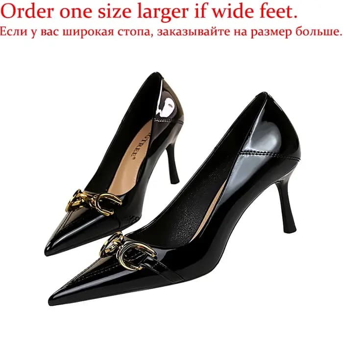 Escarpins à talons hauts pour femmes, chaussures élégantes de 7cm, 10.5cm, rouge, pour mariage, Premium, tendance, décoration en métal, nouvelle collection