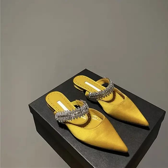 Chaussures à talons hauts et strass en satin pour femmes européennes et américaines