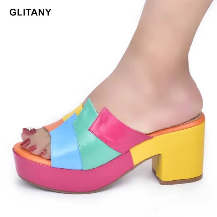 Dernières chaussures de mariée de mariage multicolores sandales à plateforme à bout ouvert pour femmes chaussures de dame italienne chaussures pour femmes pour les fêtes élégantes