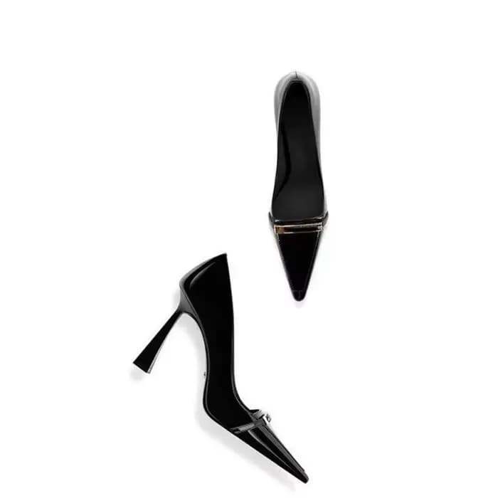 Nouveau noir talons hauts sans pieds d'arrimage 2025 automne polyvalent bout pointu chaussures simples tempérament