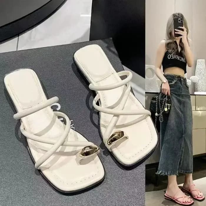 Chaussures romaines à talons plats pour femmes