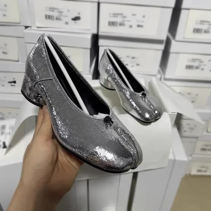 Escarpins à talons hauts fendus pour femmes