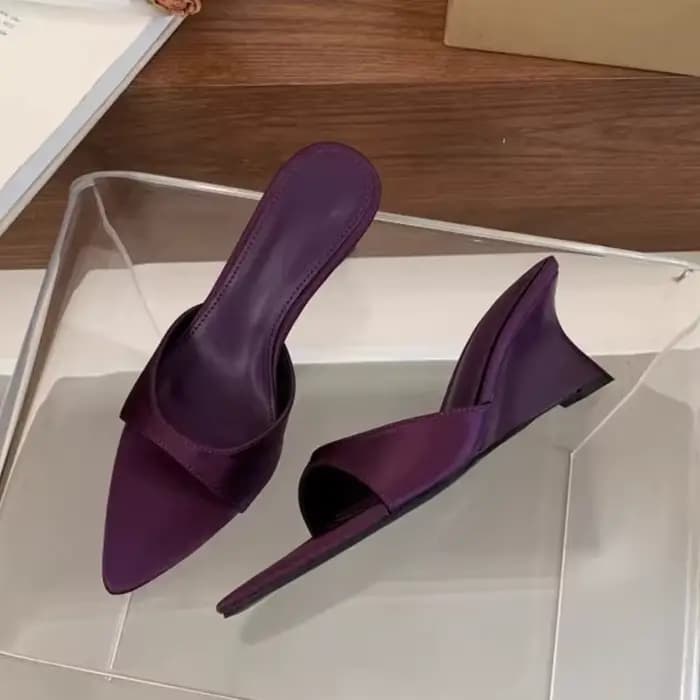 Sandales compensées pour femmes, talons hauts, pantoufles, chaussures de plage de créateur, escarpin
