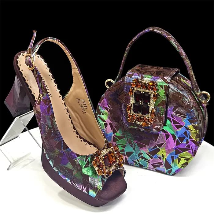Femmes élégantes talons pour Peep Toe bon matériau Design strass Fuchsia sandales chaussures et sacs italiens ensemble