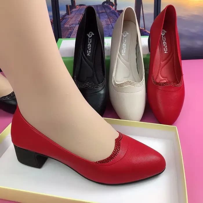 Escarpins femme rouge mocassins formels chaussures pour femmes talons épais bloc talon concepteur de luxe confortable 2025 mode Style élégant
