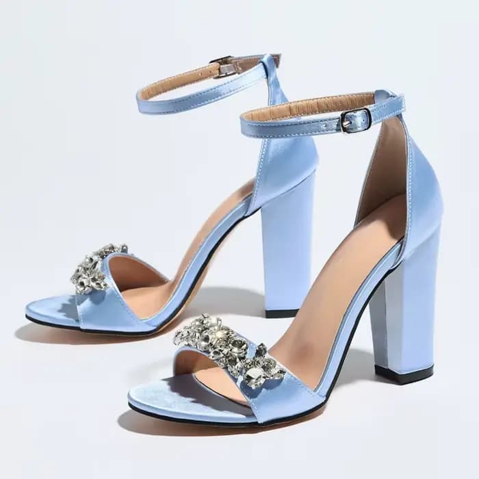 Sandales de luxe à talons hauts pour femmes, ornées de strass, en satin, chaussures de créateur à bout ouvert, avec boucle à la cheville, ajourées, élégantes pour banquets et soirées