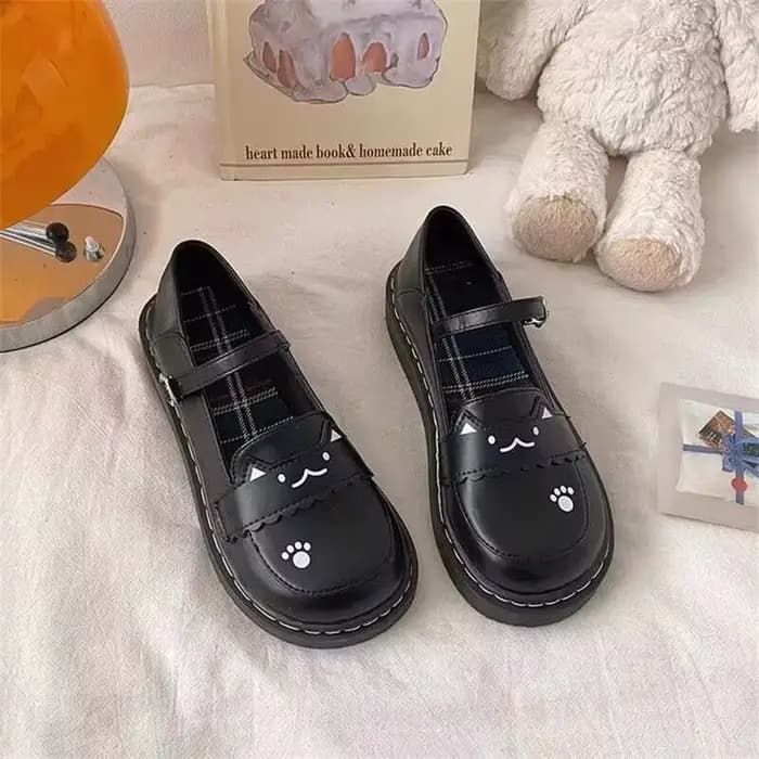 Escarpins à fond épais de Style britannique pour femmes, chaussures simples à boucle, chaussures pla