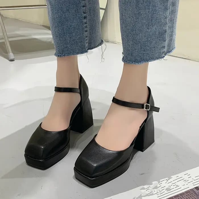 Chaussures à talons épais et hauts pour femmes