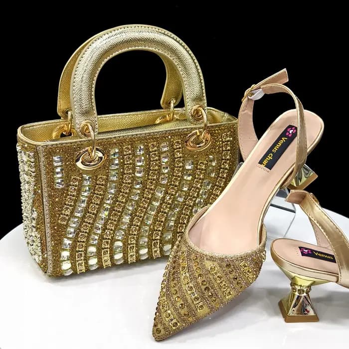 Ensemble de chaussures et de sacs italiens pour femmes