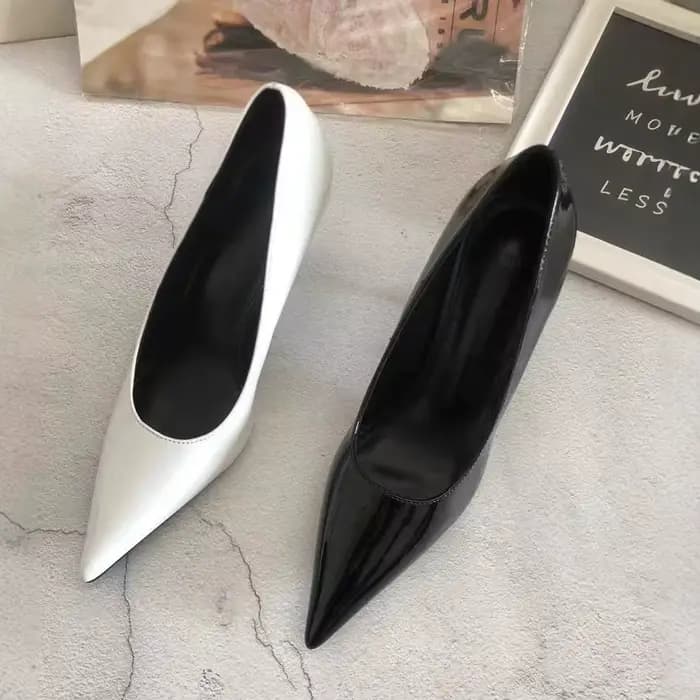 Nouvelles Escarpins Noirs 2025 pour Femme à Talon Fin et Bout Pointu – Élégance Polyvalente