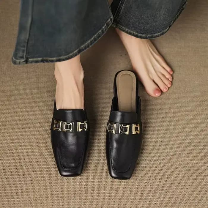 Mules pour femmes, mocassins à enfiler, bout carré, talon carré bas, aspect cuir, pantoufles sans talon, décoration métallique, chaussures décontractées de bureau