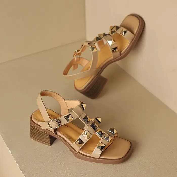 Sandales à talons Slingback cloutés en cuir véritable pour femmes