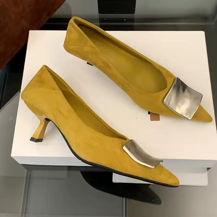 Talons hauts chaussures pour femmes bout pointu mode chaussures Sexy daim luxe concepteur pompes 2025 automne nouvelle robe élégante Zapatos Mujer