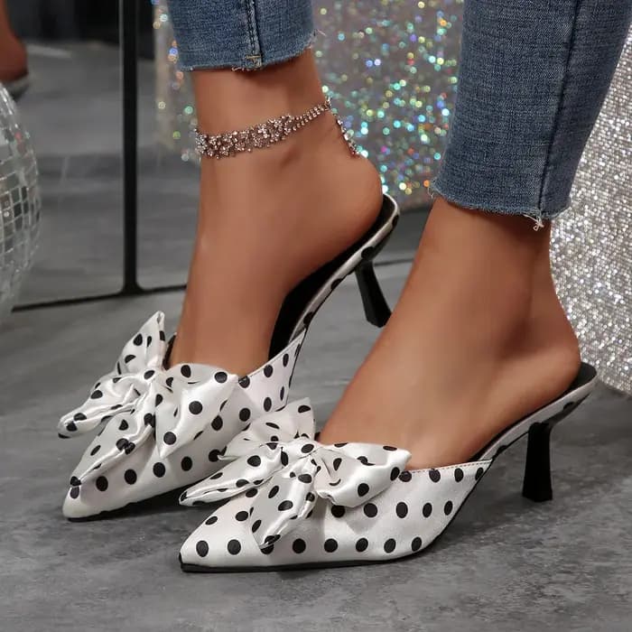 Chaussures à talons hauts à bout pointu pour femmes, sandales sexy, mules d'été tendance, chaussures élégantes à bride arrière, claquettes de marche pour femme