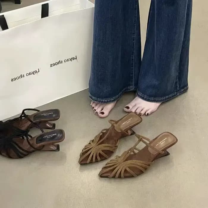 Sandales à lanières en T pour femmes, chaussures de créateur à talons hauts Baotou, pantoufles de luxe antidérapantes pour femmes