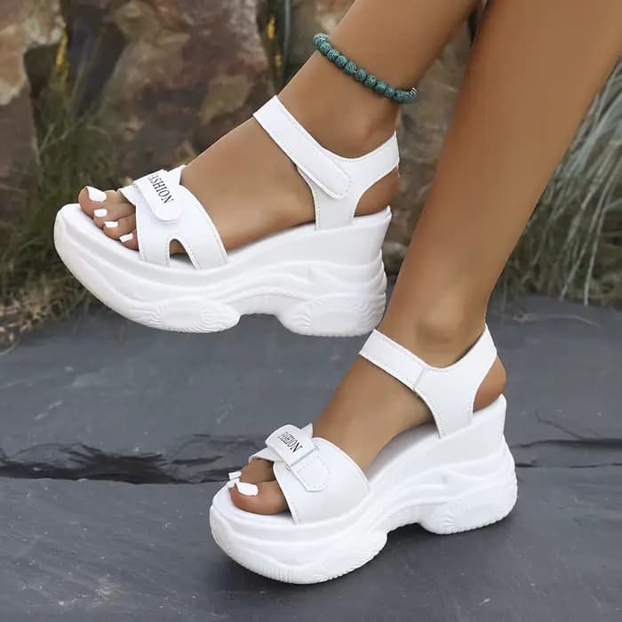 Tendance femmes plate-forme sandales à talons compensés mode d'été chaussures confortables femmes léger décontracté Velcro plage sandales Zapatos De Mujer