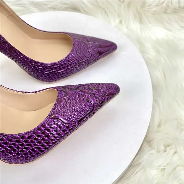 Chaussures de luxe violettes à talons hauts pour femmes