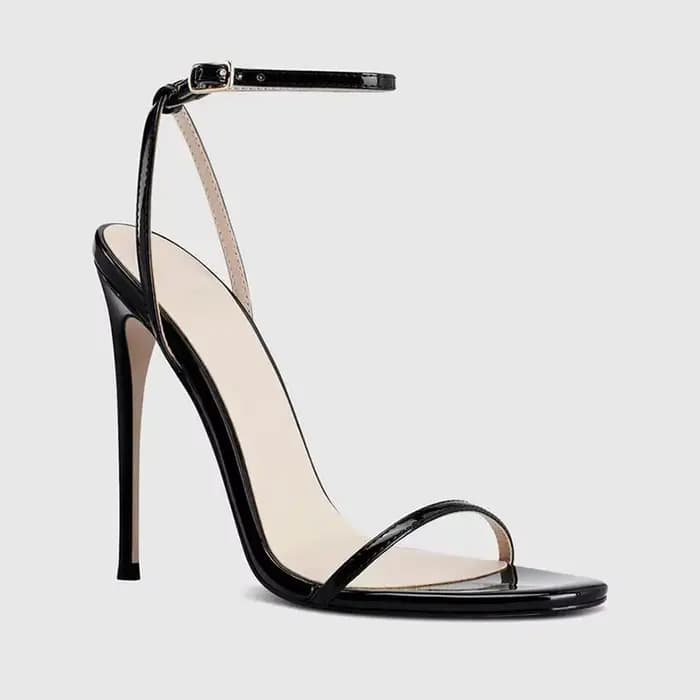 Nouvelles sandales noires européennes et américaines à talons hauts pour femmes avec talons fins et