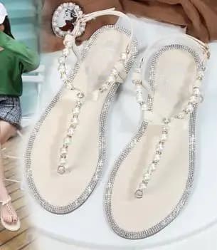 Femmes sandales 2025 nouvelles chaussures d'été