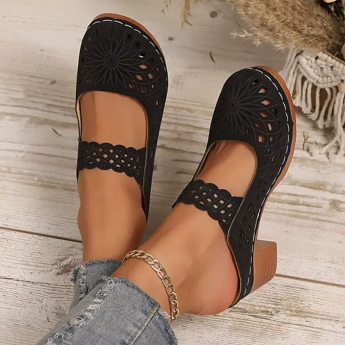 Talon bas compensés pour femmes pantoufles pour femmes à la mode et polyvalentes talon moyen épais semelle souple creux fermé b®соножки жletiе