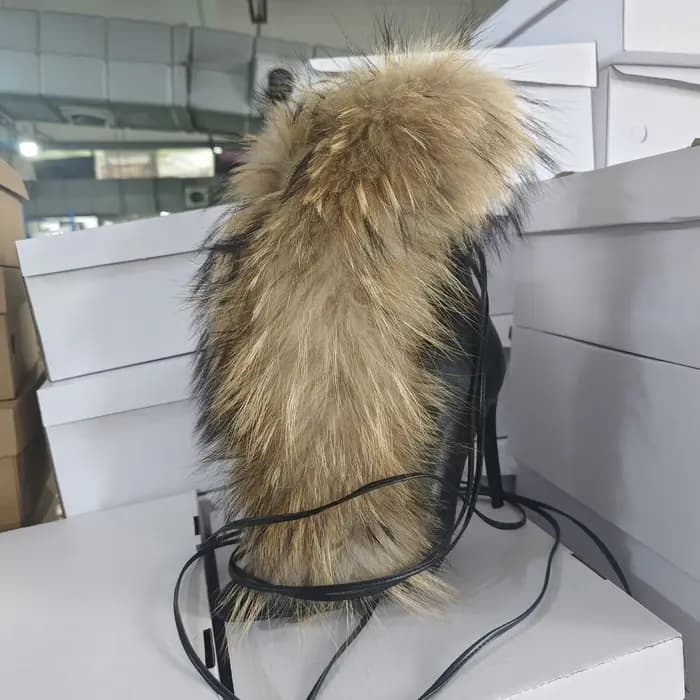 Bout pointu fourrure mi-mollet bottes talons aiguilles brides à la cheville mode chaussures chaudes en hiver solide en