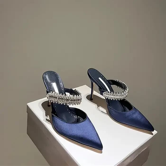 Chaussures à talons hauts et strass en satin pour femmes européennes et américaines, pointues, à la