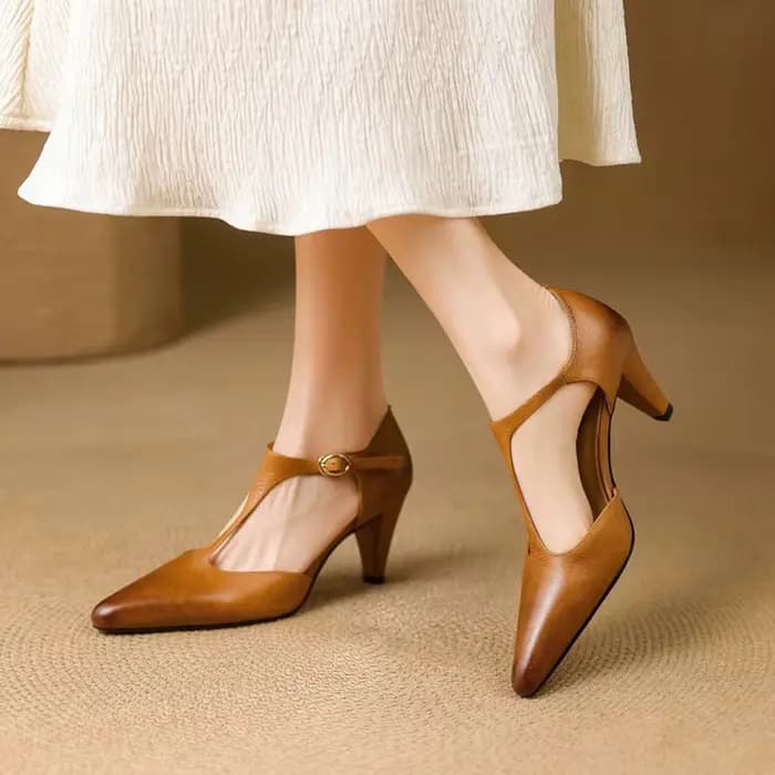 Sandales d'été en cuir véritable pour femmes, chaussures à bout pointu et à talons hauts, sandales à lanières en T, couvre-orteils, nouvelle collection