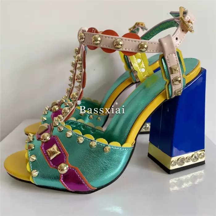 Sandales de Luxe à Rivets et Lanières en T pour Femme, Chaussures à Talon Carré en Clip, en Cuir group, pour Documents Mixtes, de ix, d'Été