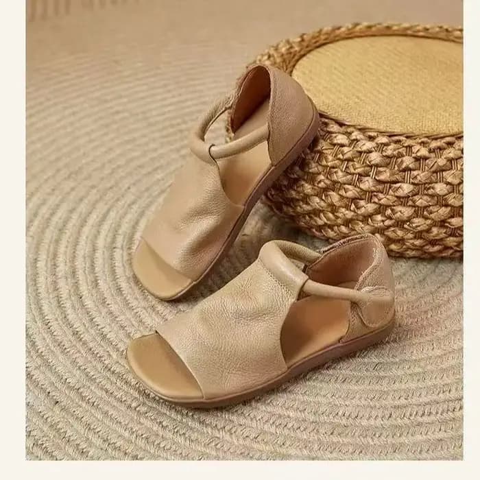 Nouvelles sandales plates rétro faites à la main pour femmes 2026, sandales confortables à bout ouvert et bride en T, chaussures de maman style vintage pour le quotidien