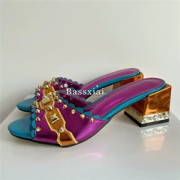 Sandales de Luxe à Rivets et Lanières en T pour Femme, Chaussures à Talon Carré en Clip, en Cuir gro
