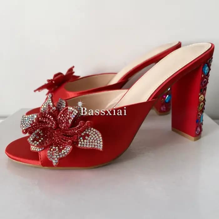 Mules en soie rouge pour femme, sandales à talons hauts avec décorations papillon-fleur en strass co