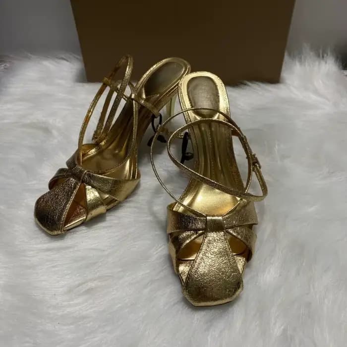 Sandales de gladiateur à talons hauts dorés pour femmes